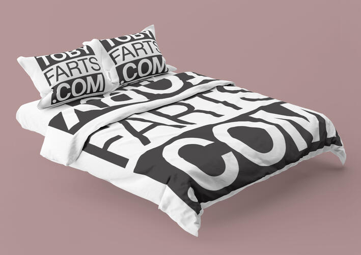 tobyfarts.com Bedding Set